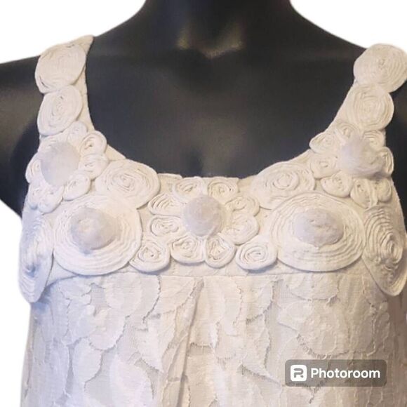 Forever 21 White Lace Cotton Blend Tank Size Medium - Picture 2 of 5